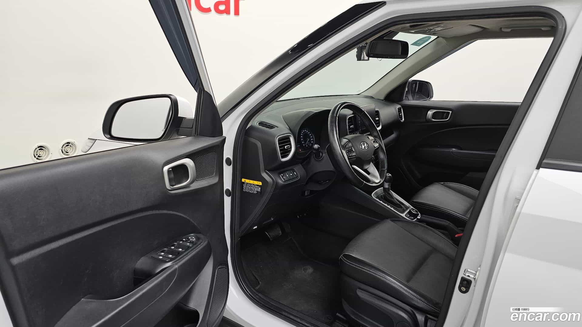 Venue Hyundai 2019.8-INNER-010