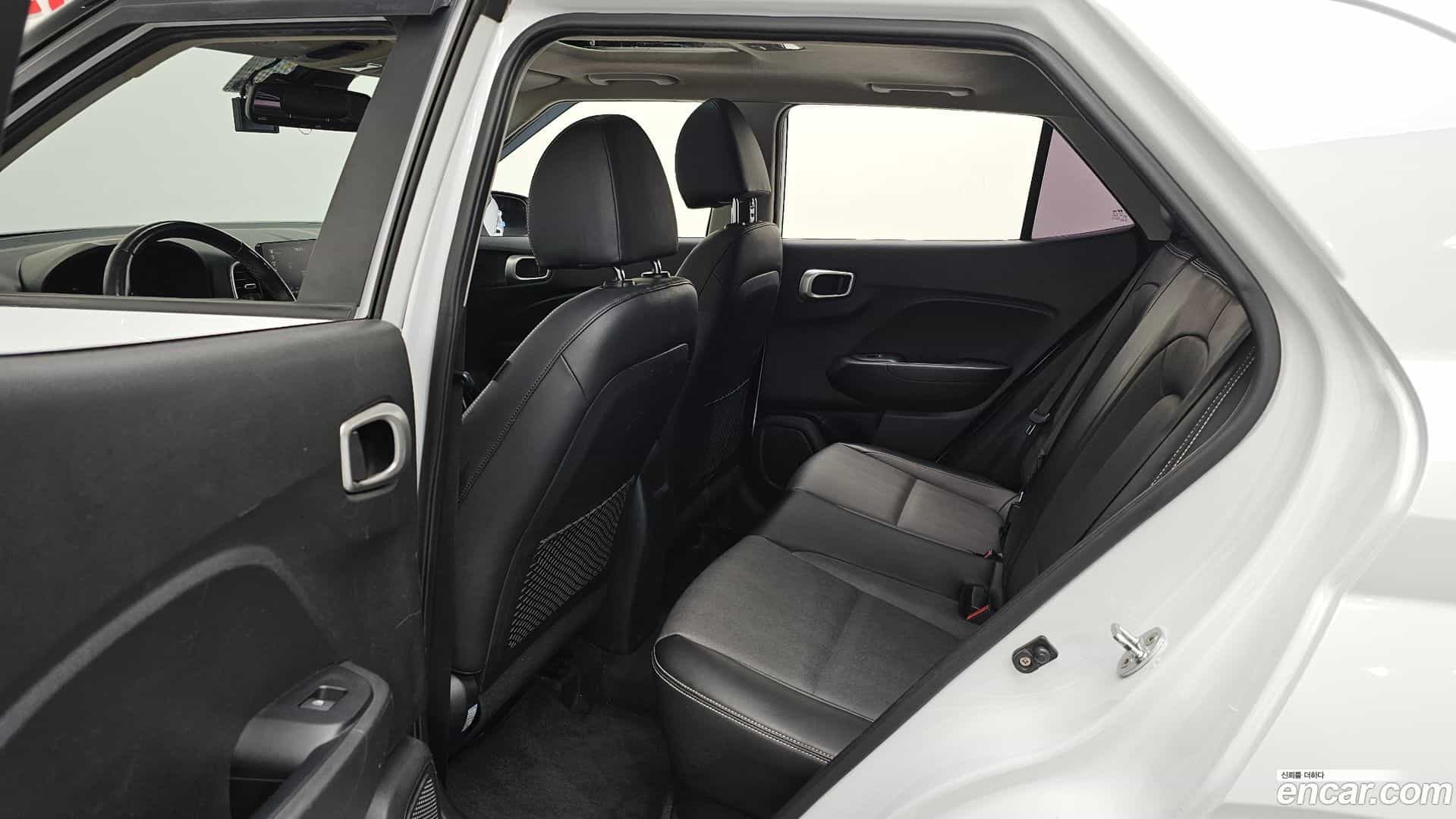 Venue Hyundai 2019.8-OPTION-016