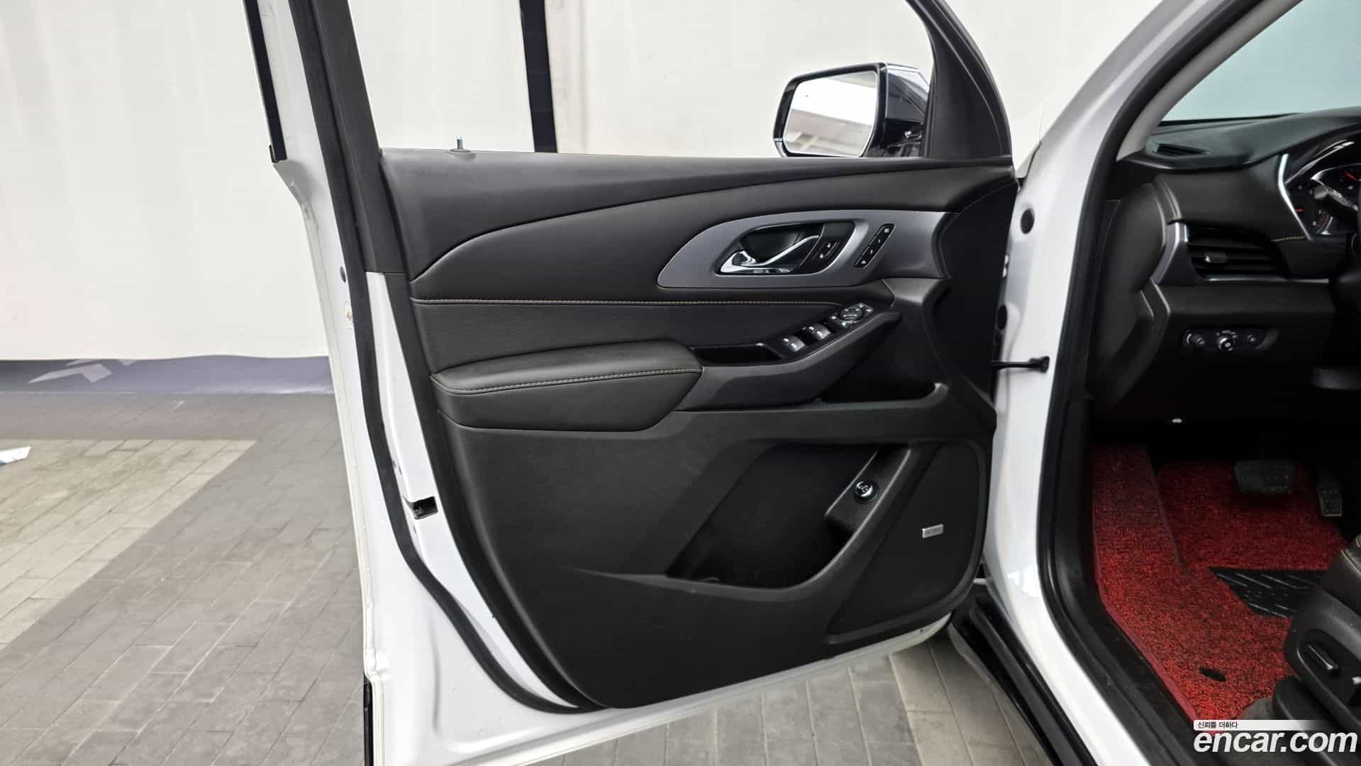 Traverse Chevrolet 2020.4-INNER-034
