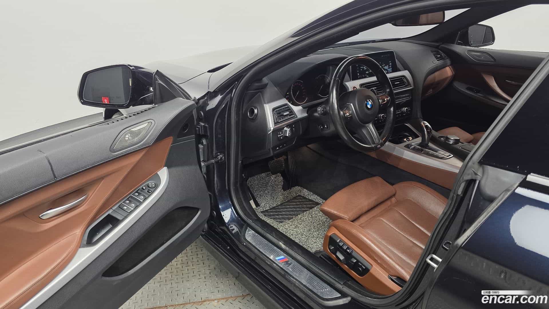 6-Series BMW 2018.2-INNER-010