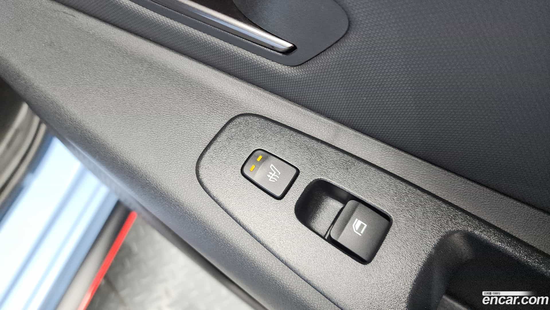 AVANTE Hyundai 2022.2-OPTION-040