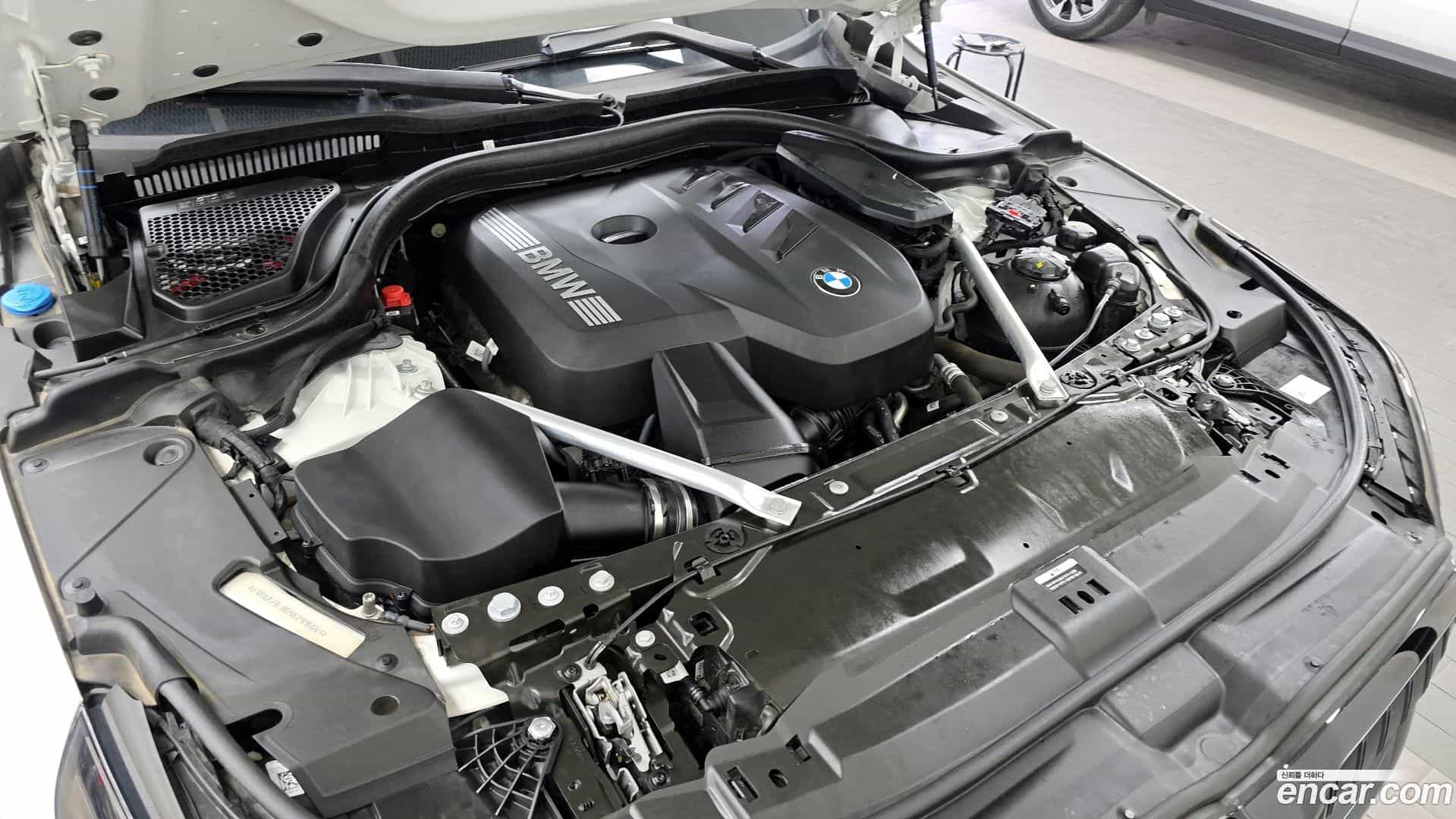 5-Series BMW 2024.0-OUTER-006