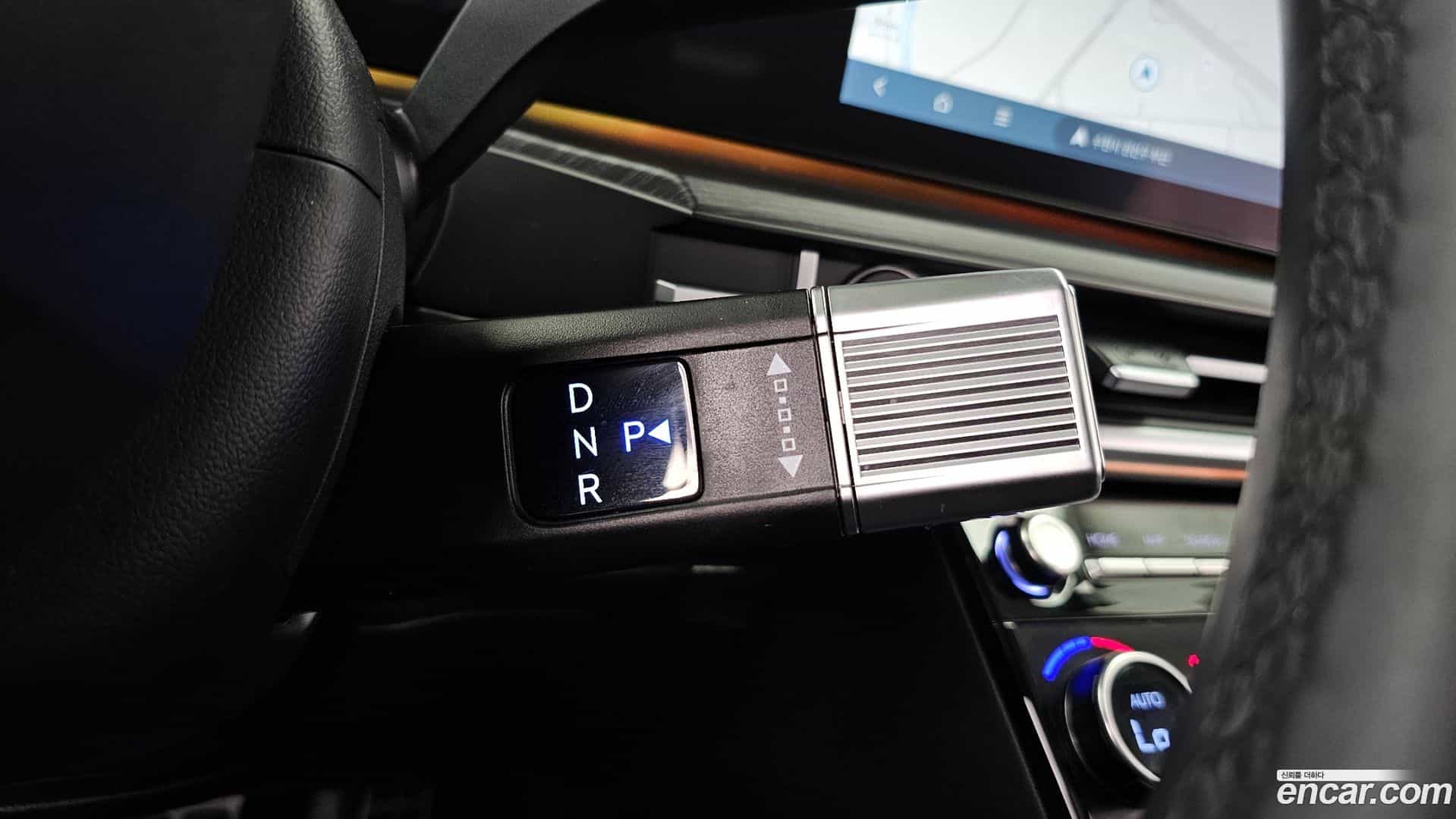 Santafe Hyundai 2023.10-INNER-009