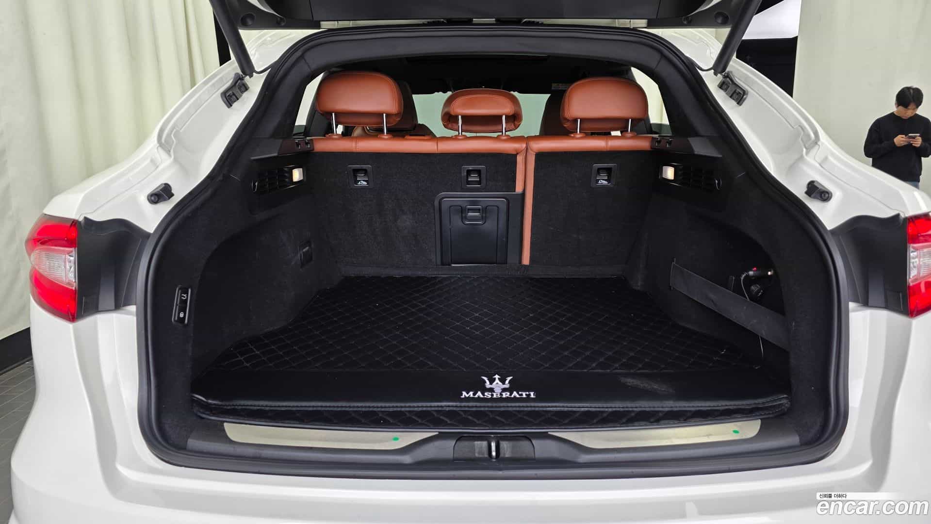 Levante Maserati 2020.11-OPTION-024