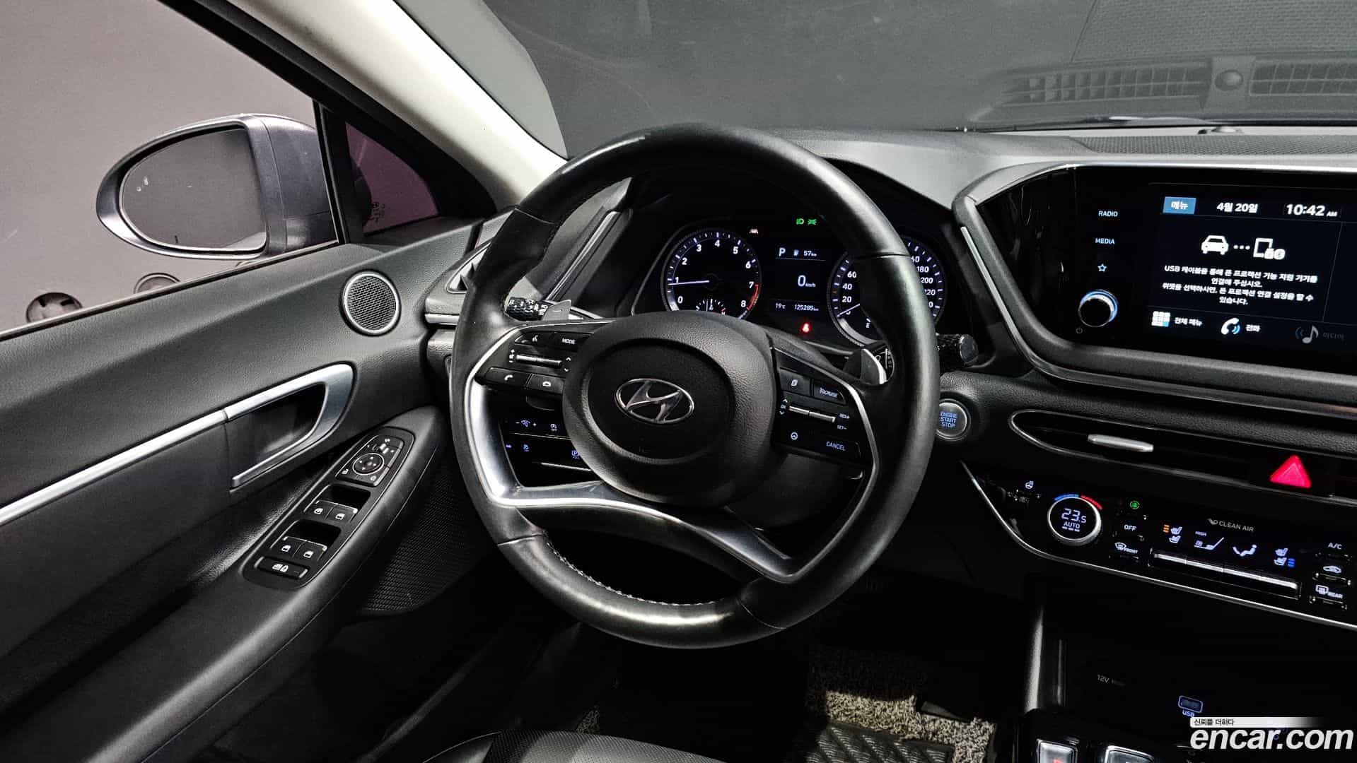 Sonata Hyundai 2019.6-OPTION-018