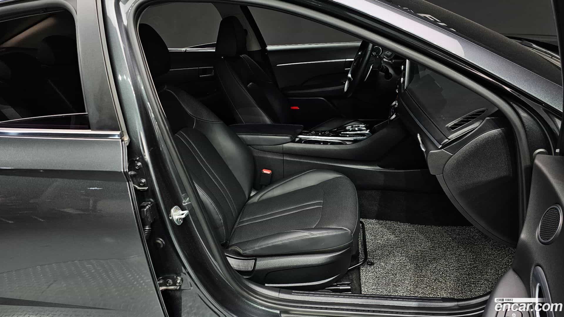 Sonata Hyundai 2019.6-INNER-036