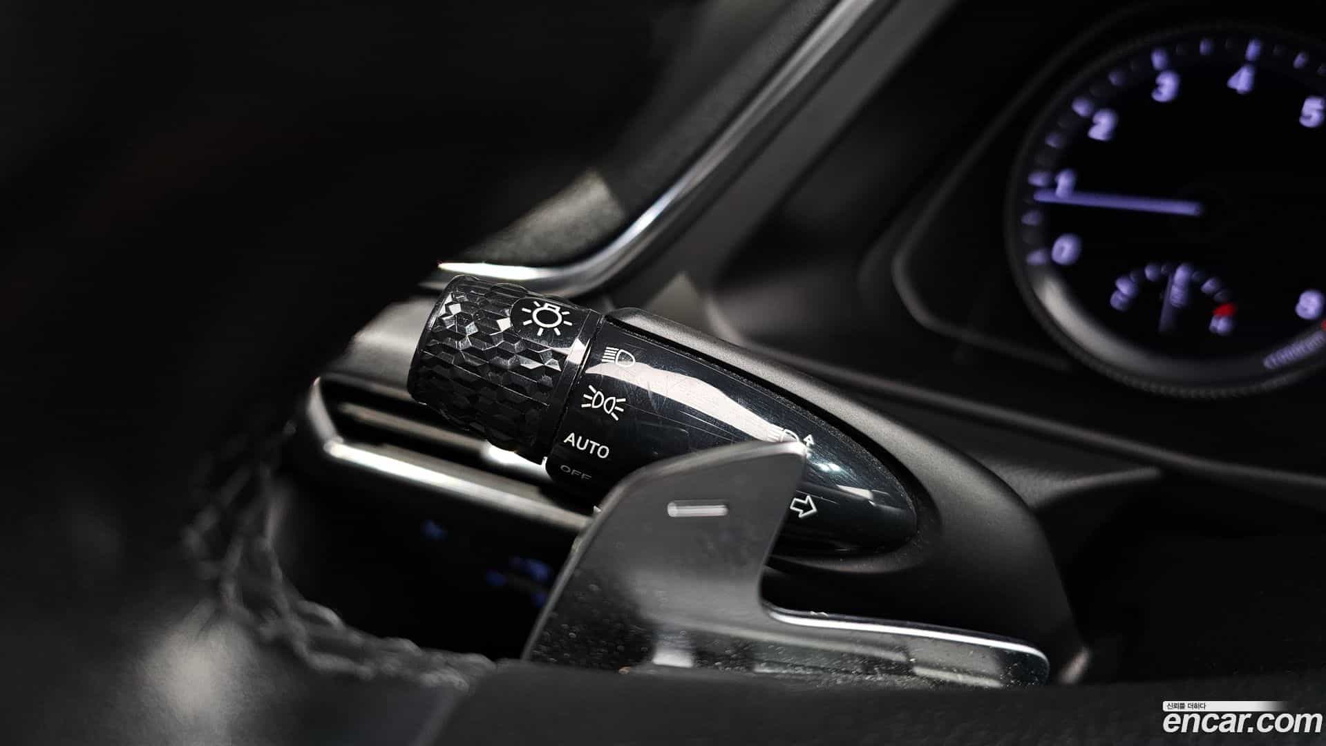Sonata Hyundai 2019.6-OPTION-041