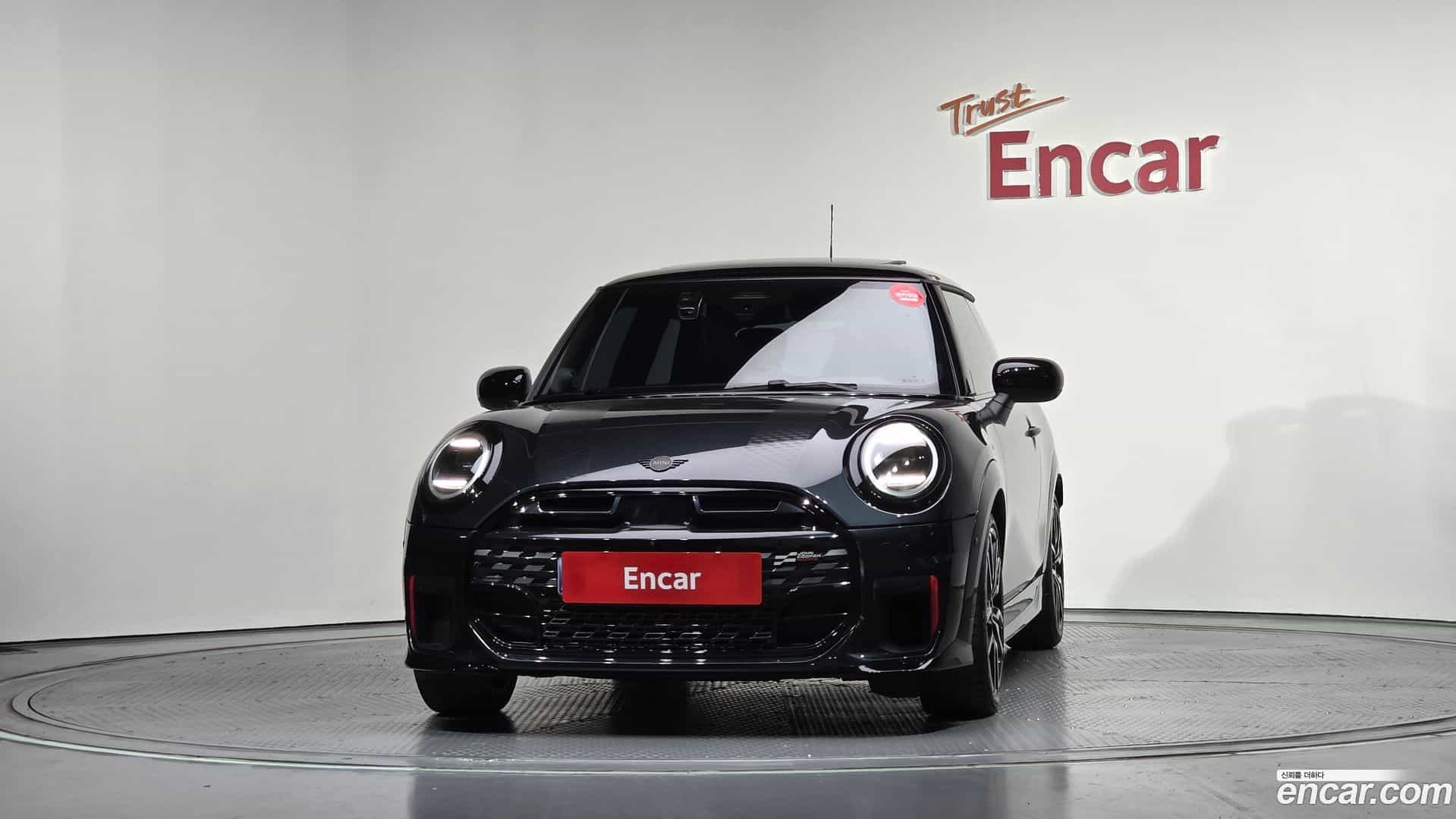 Cooper Mini 2025.4-OUTER-003