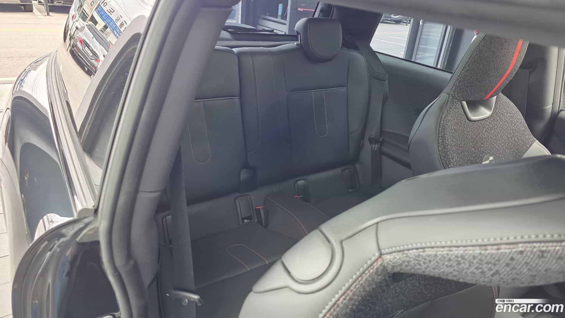 Cooper Mini 2025.4-OPTION-016