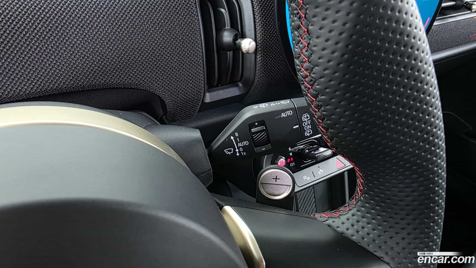 Cooper Mini 2025.4-OPTION-040