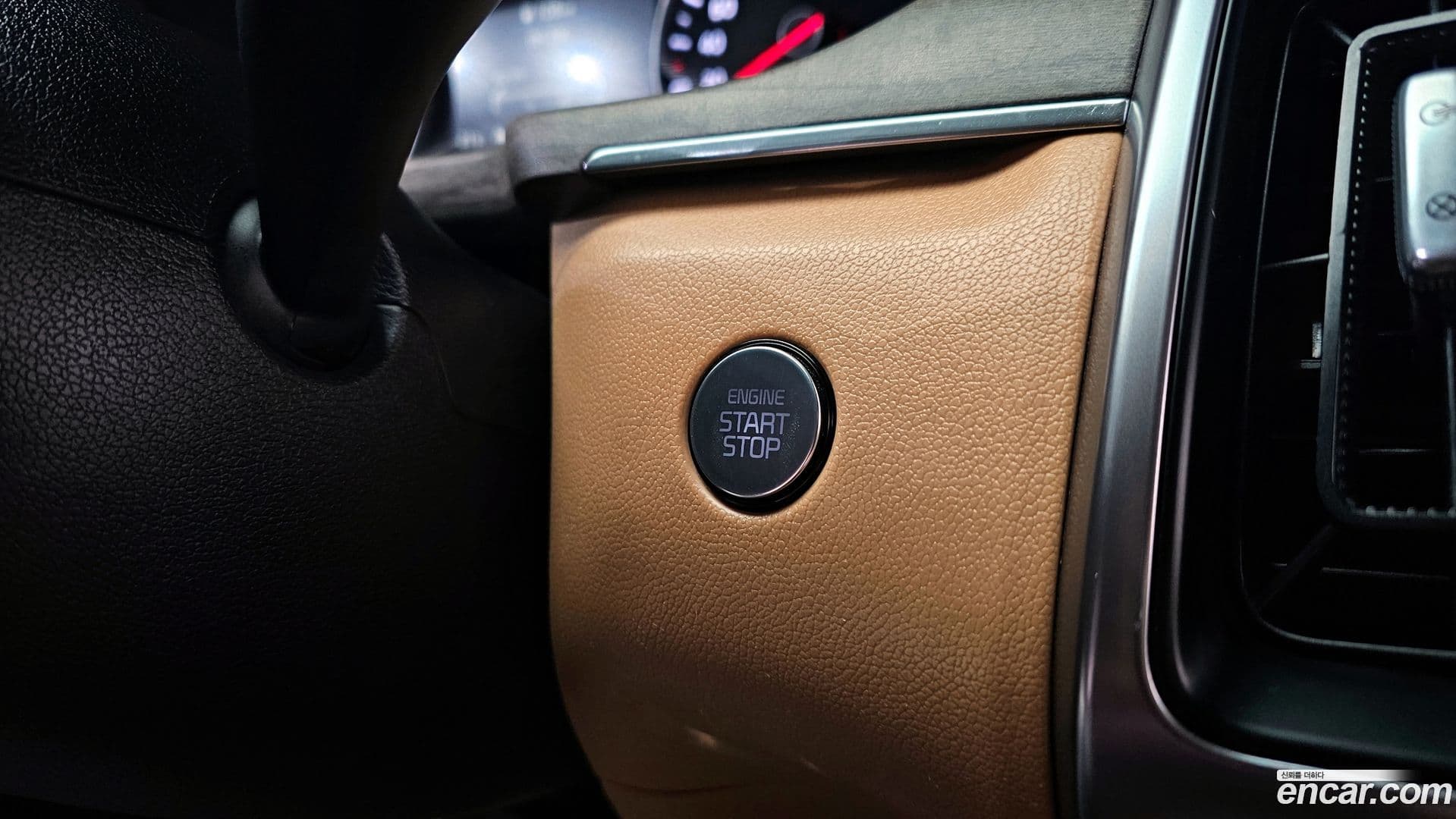 Main__Slider__Photo:Sorento Kia 2021.2-28