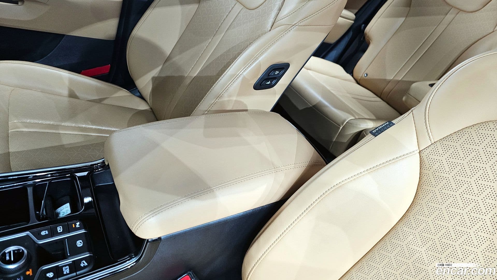 Main__Slider__Photo:Sorento Kia 2021.2-31