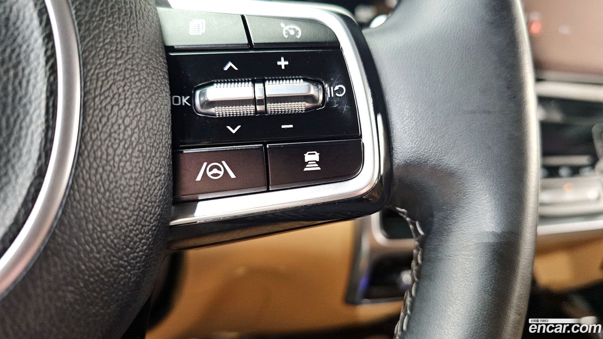 Main__Slider__Photo:Sorento Kia 2021.2-32