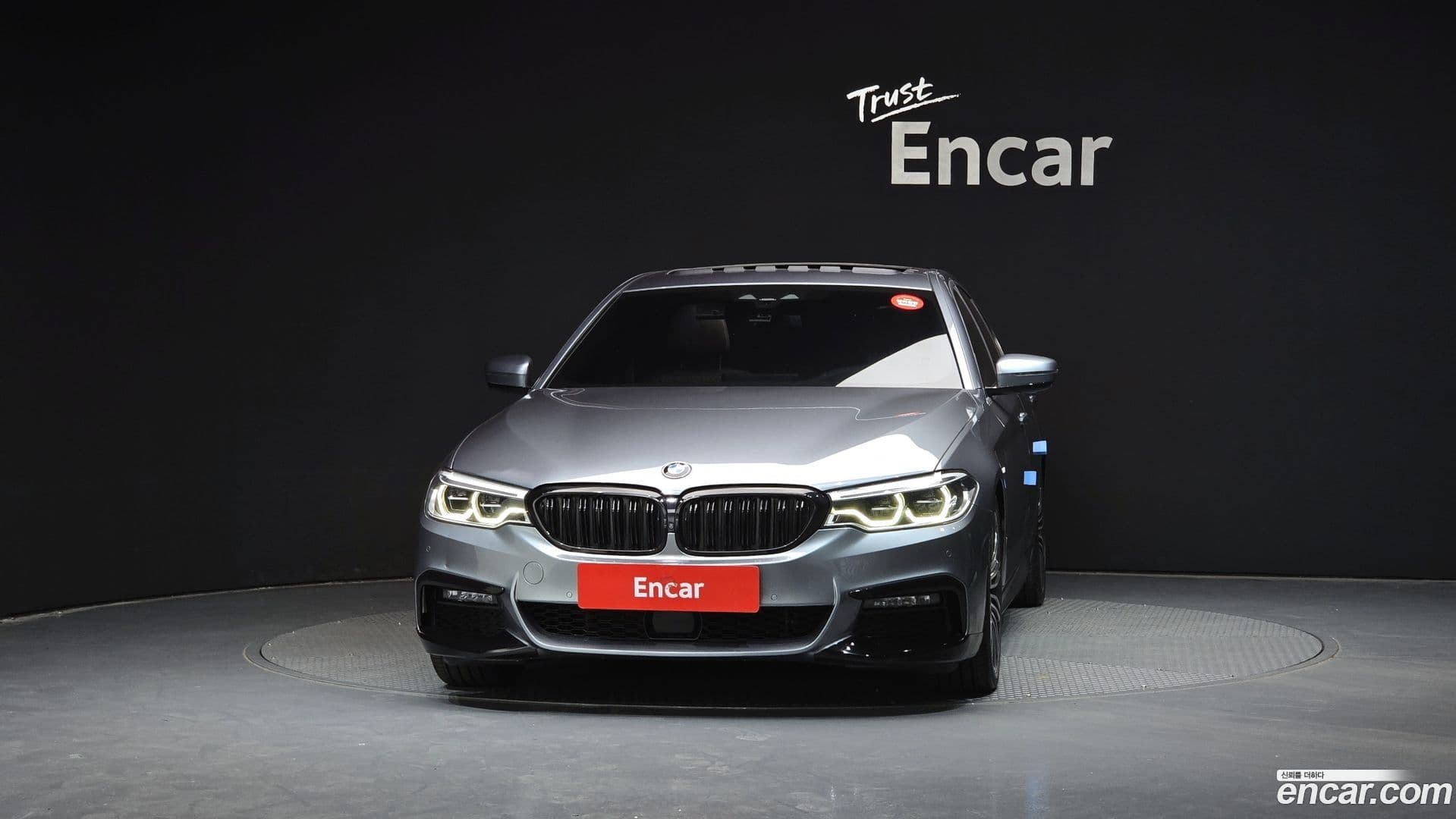 Main__Slider__Photo:5-Series BMW 2019.11-2