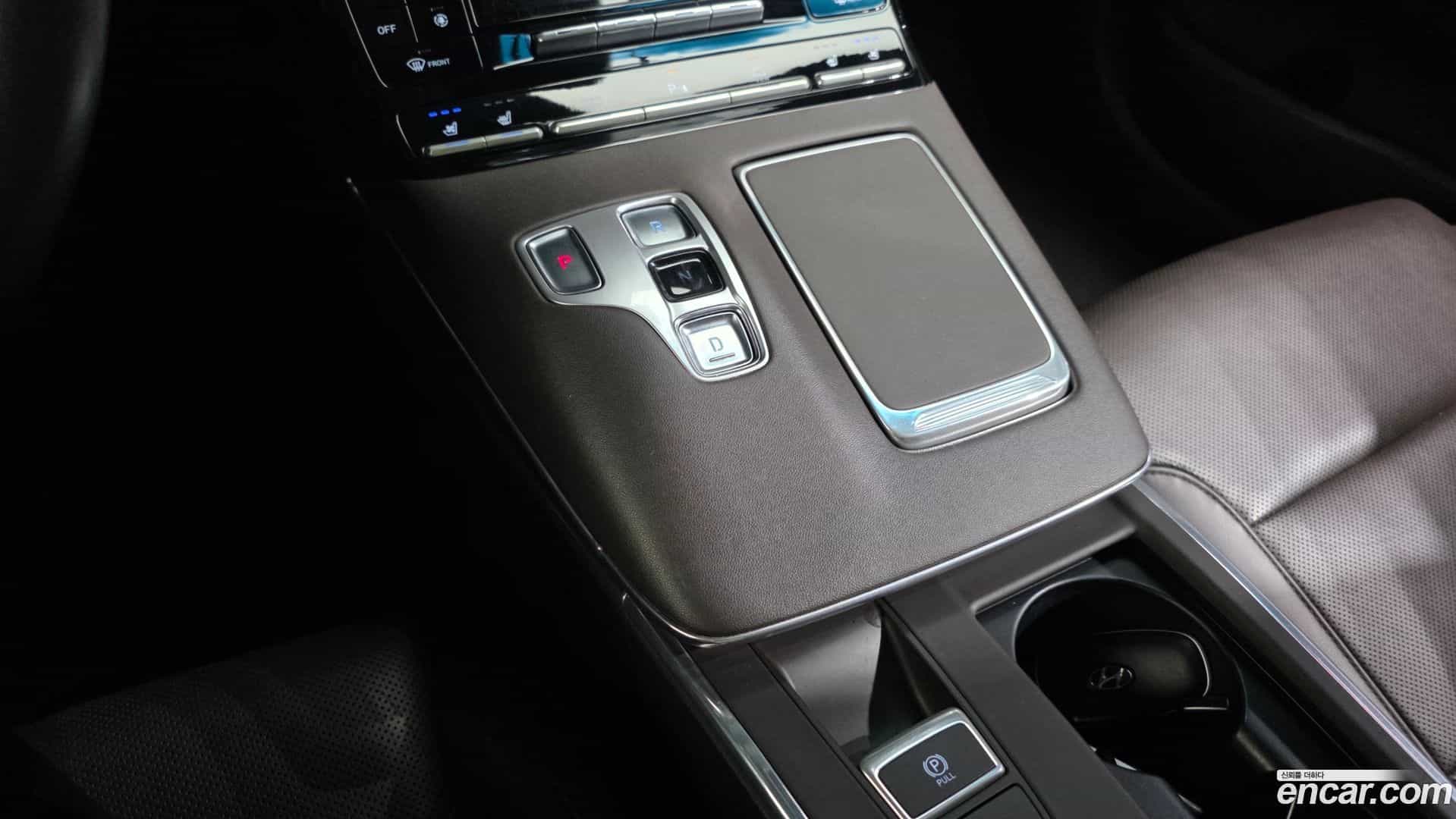 Grandeur Hyundai 2021.2-INNER-009