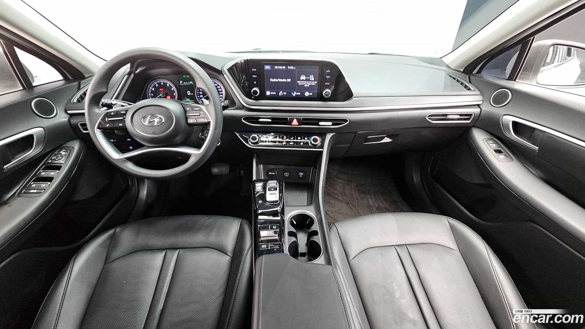 Sonata Hyundai 2022.2-INNER-007