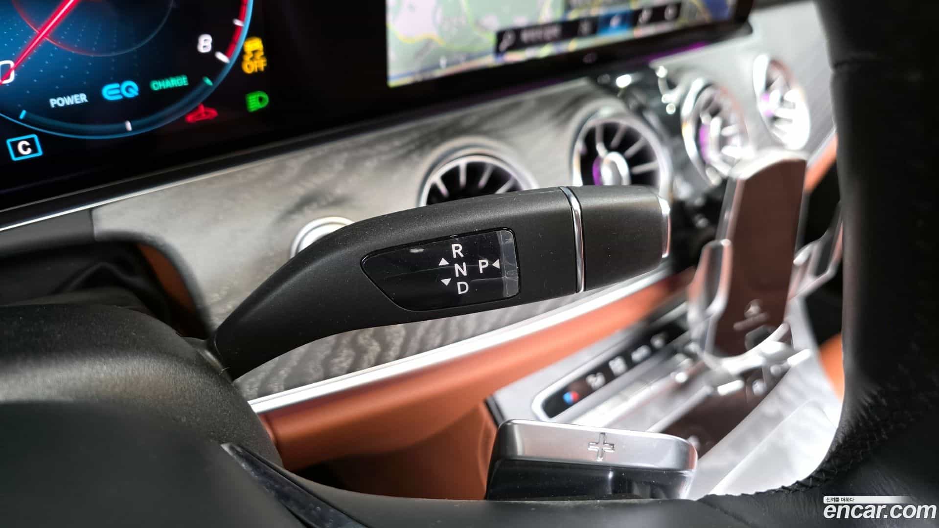 CLS-Class Mercedes-Benz 2022.2-INNER-009