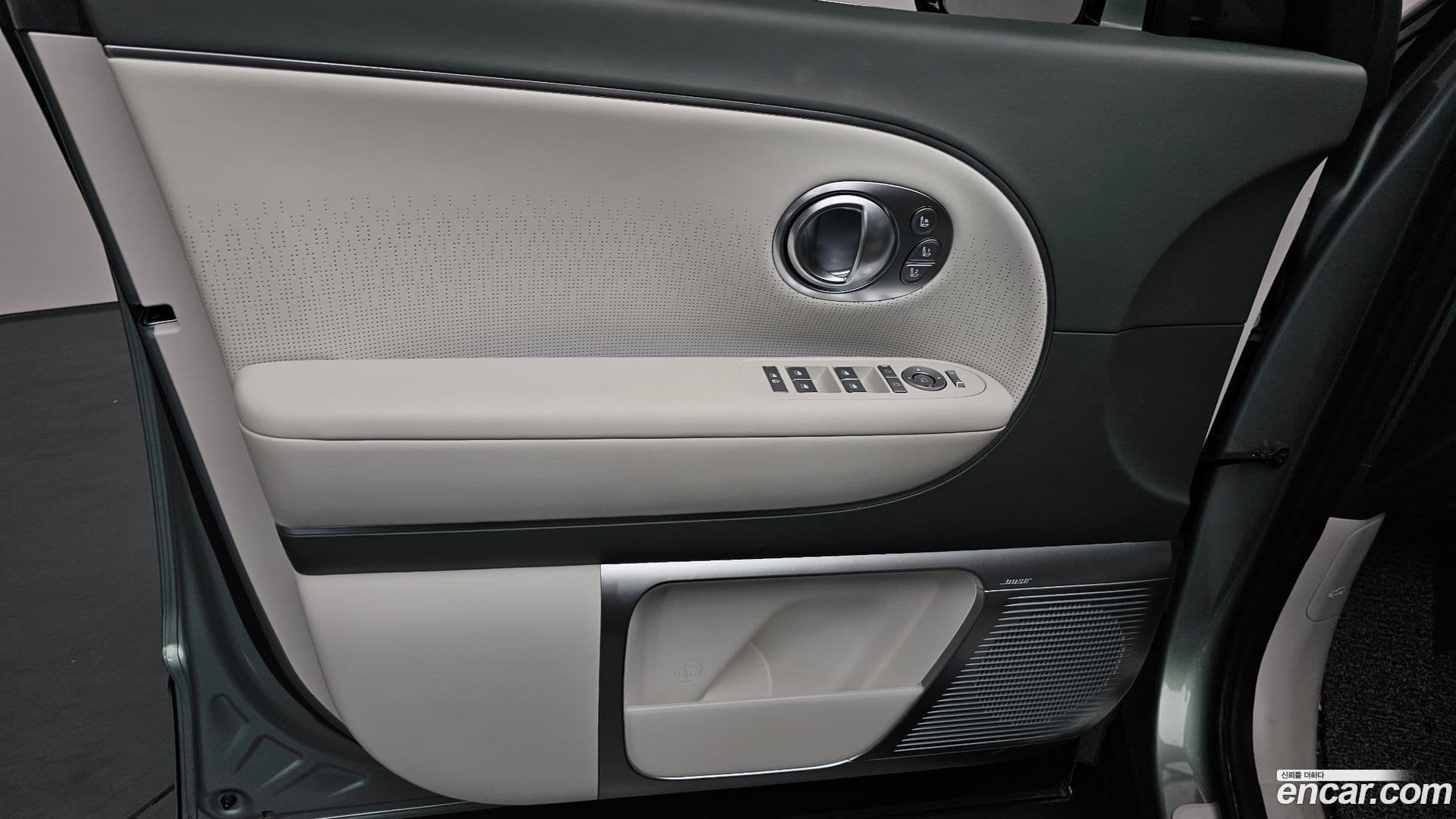 Main__Slider__Photo:Ioniq9 Hyundai 2025.3-24