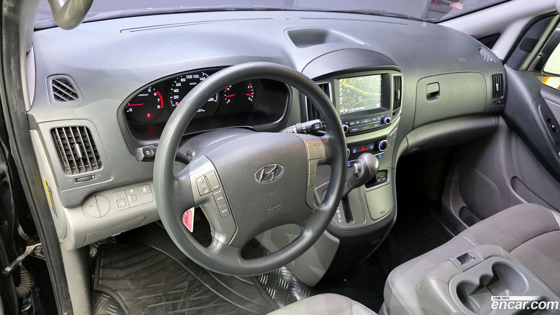 Main__Slider__Photo:Starex Hyundai 2017.8-6