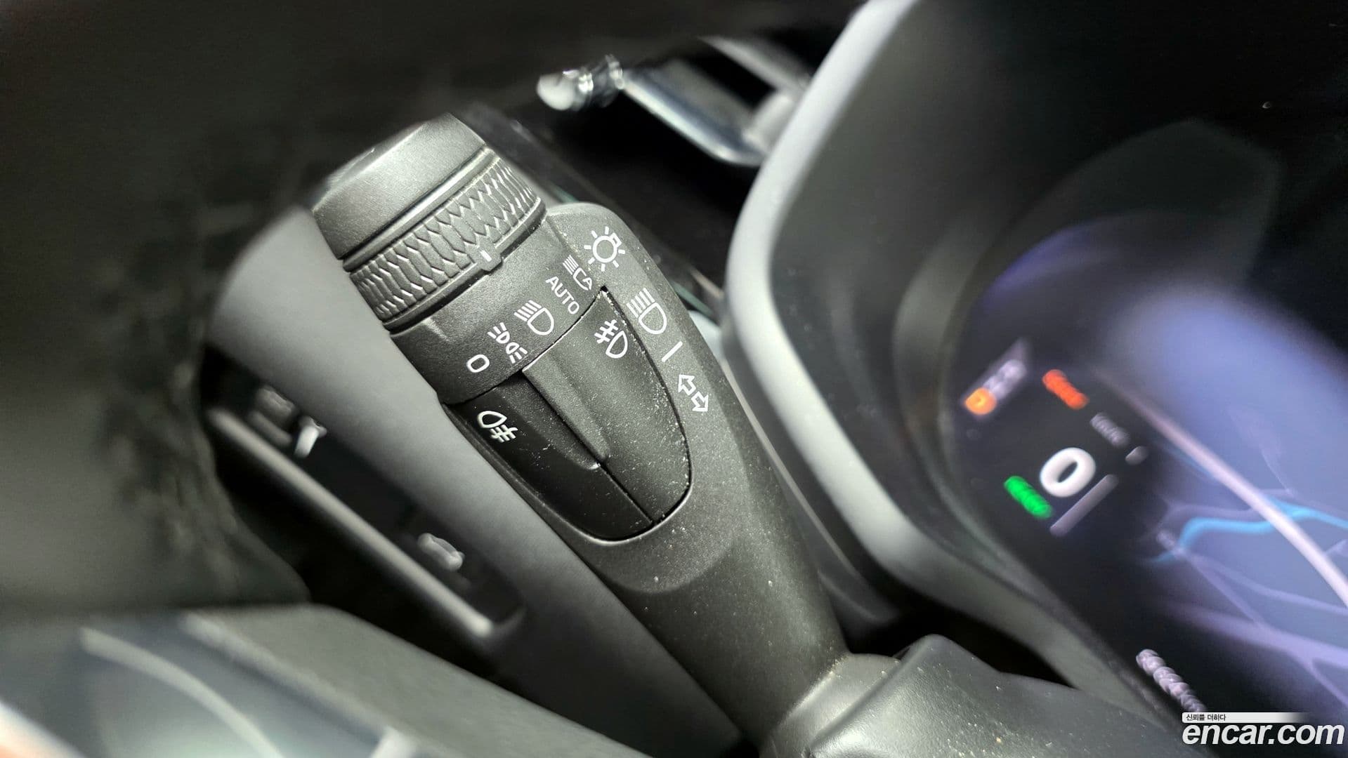 Main__Slider__Photo:Polestar 2 Polestar 2022.3-28