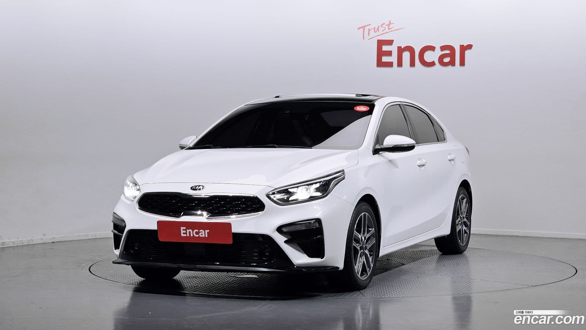 Main__Slider__Photo:K3 Kia 2018.3-0