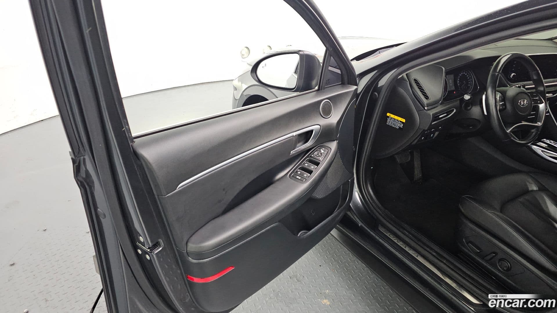 Main__Slider__Photo:Sonata Hyundai 2019.6-23