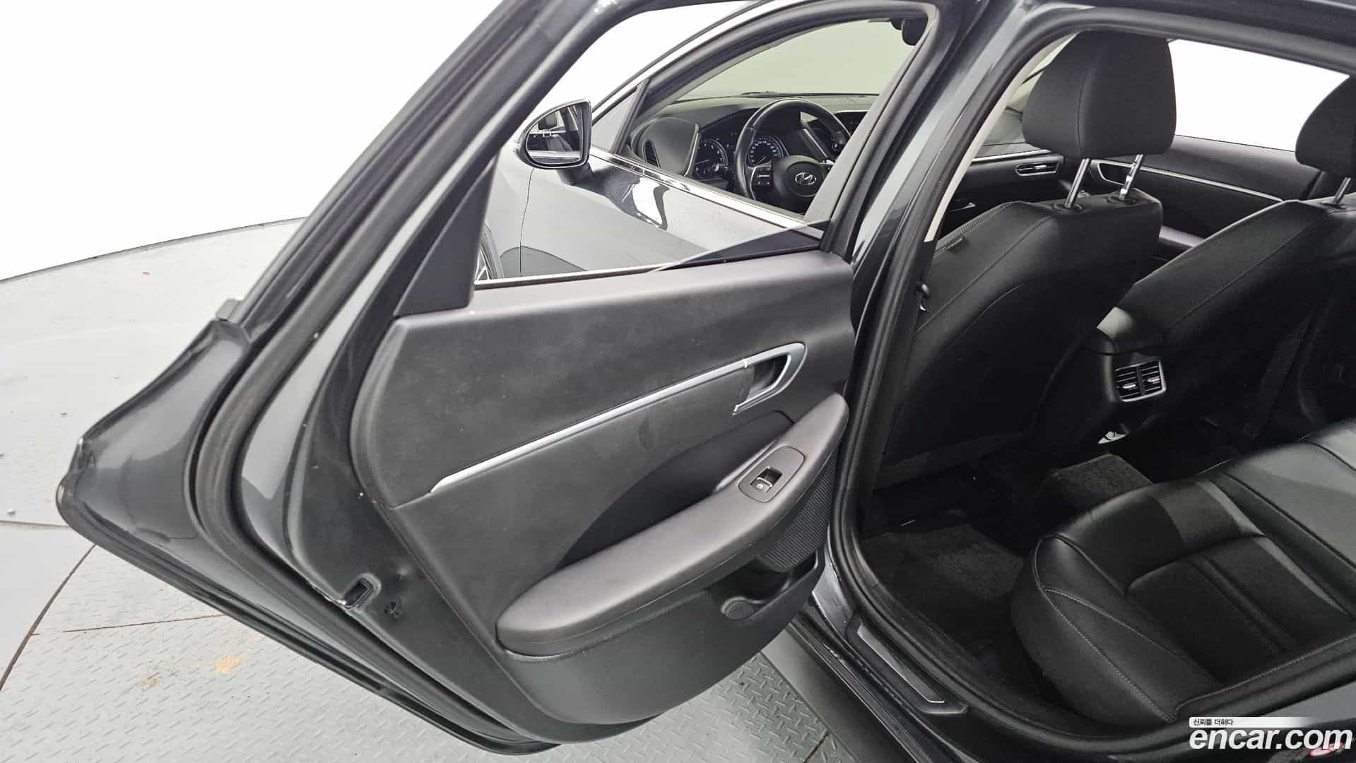 Sonata Hyundai 2019.6-INNER-035