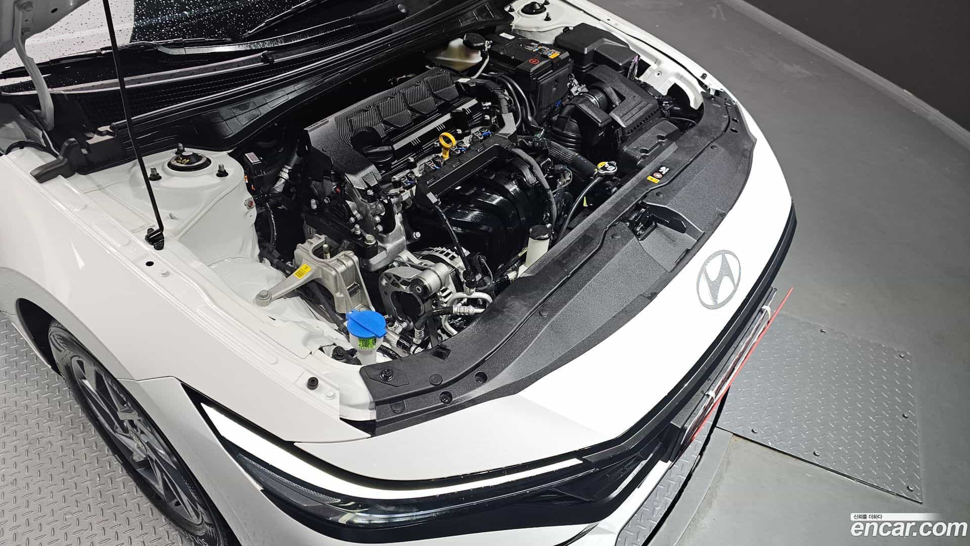 AVANTE Hyundai 2024.3-OUTER-006