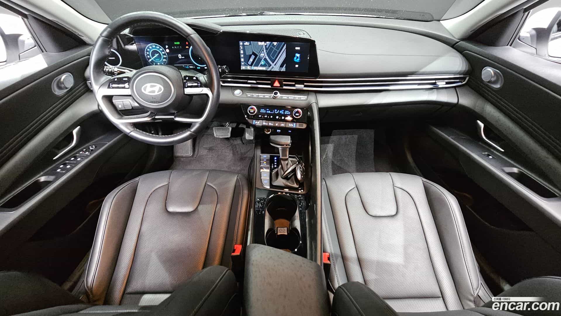 AVANTE Hyundai 2024.3-INNER-007