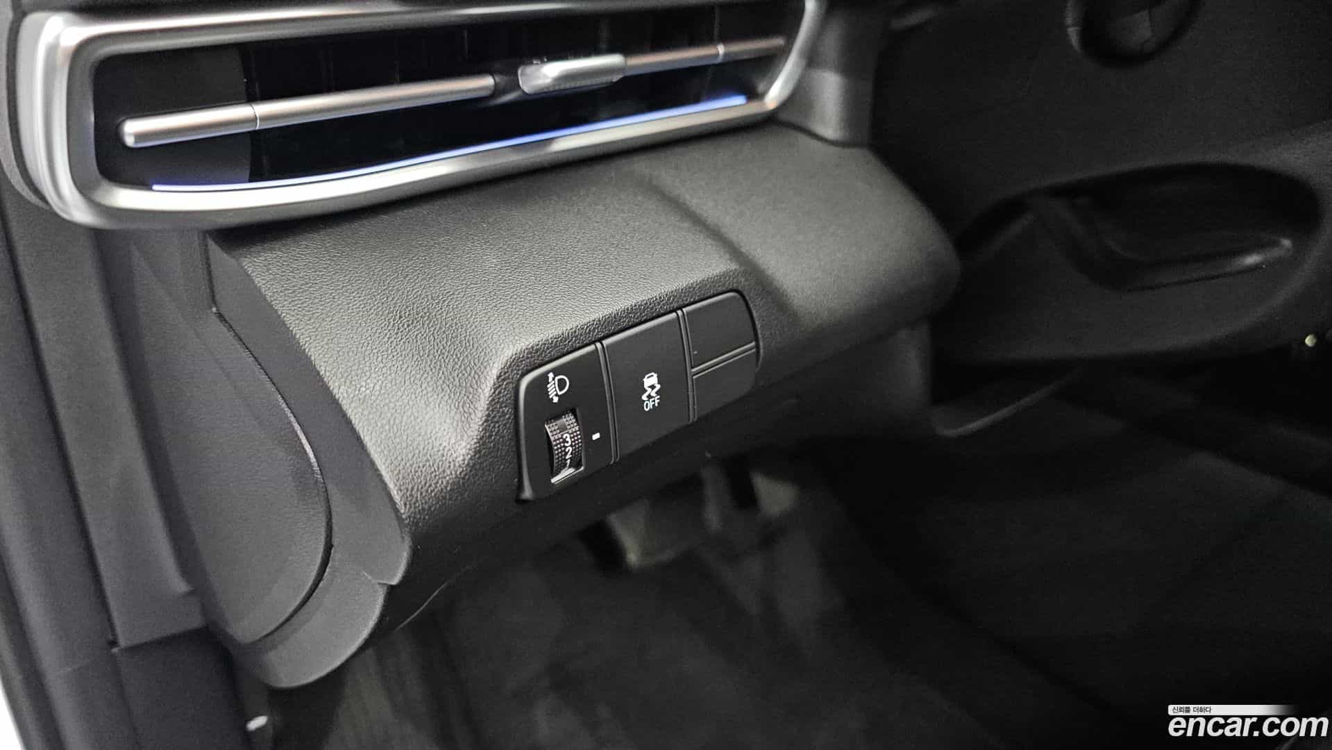 AVANTE Hyundai 2024.3-OPTION-020