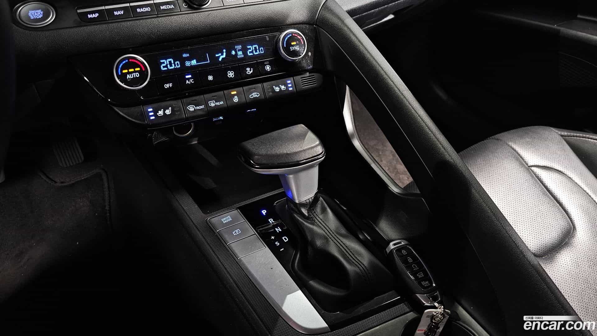 AVANTE Hyundai 2022.3-INNER-009