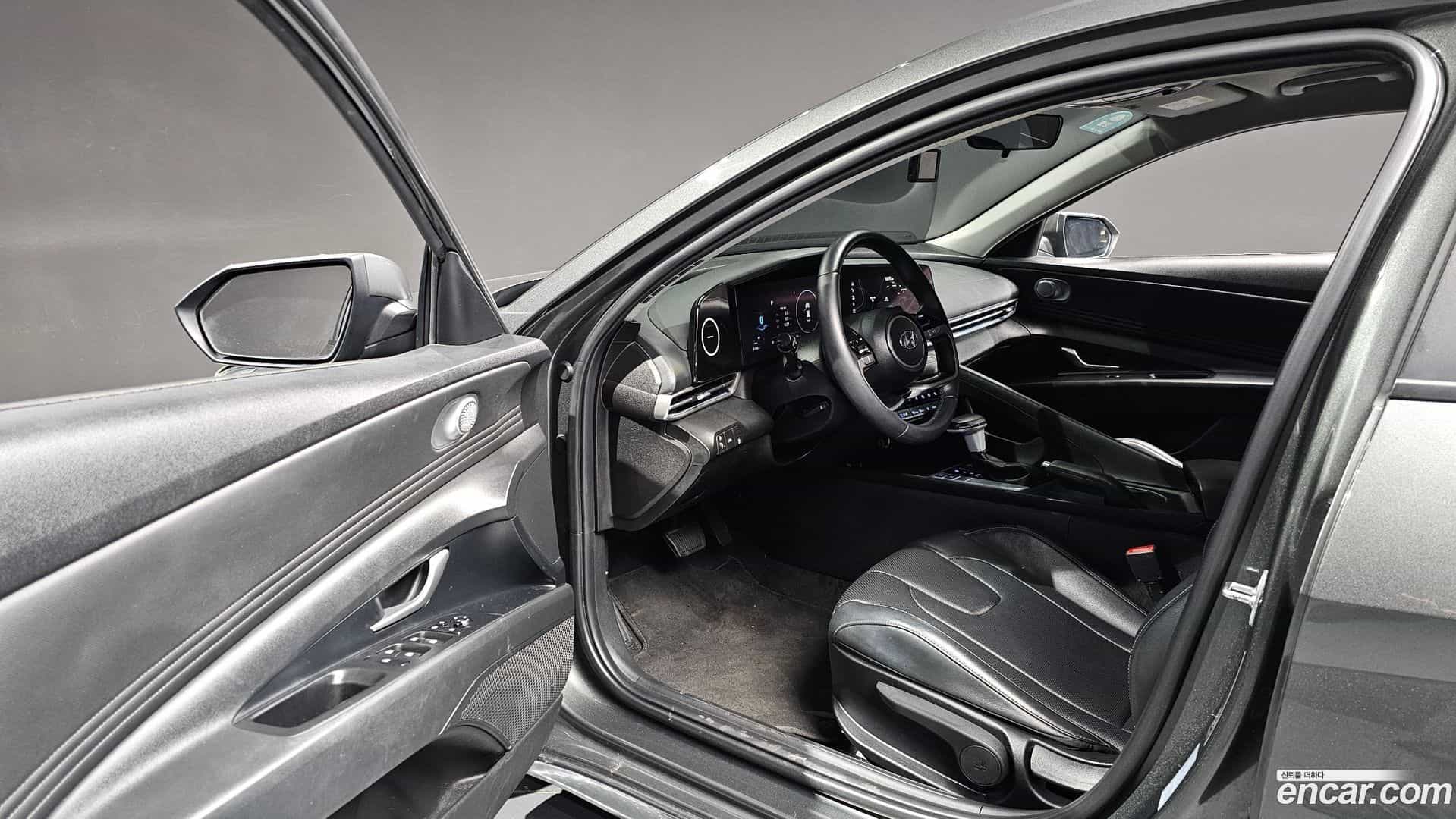 AVANTE Hyundai 2022.3-INNER-010