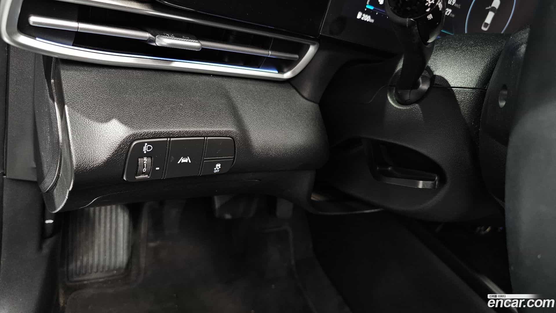 AVANTE Hyundai 2022.3-OPTION-021
