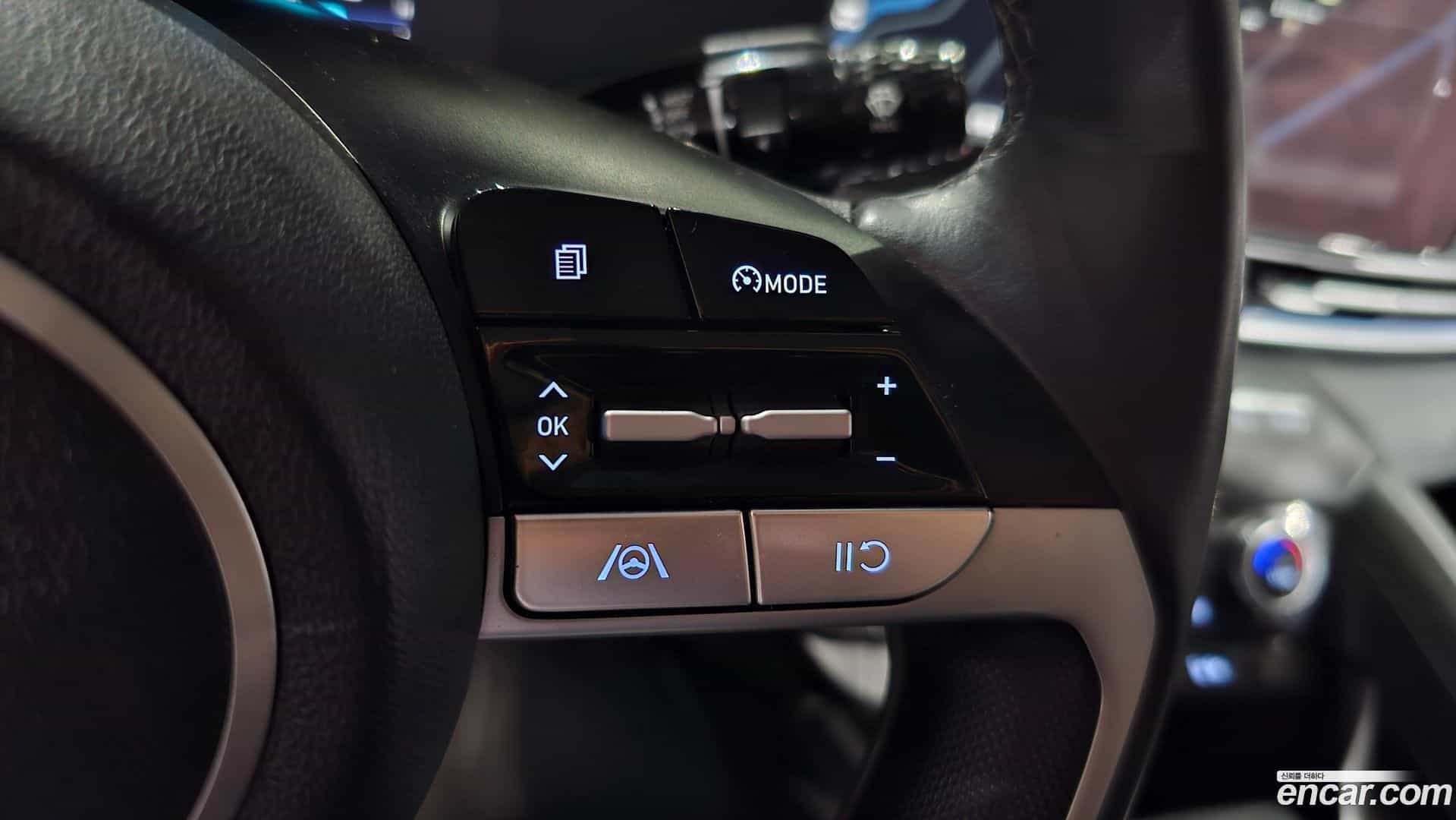 AVANTE Hyundai 2022.3-OPTION-042