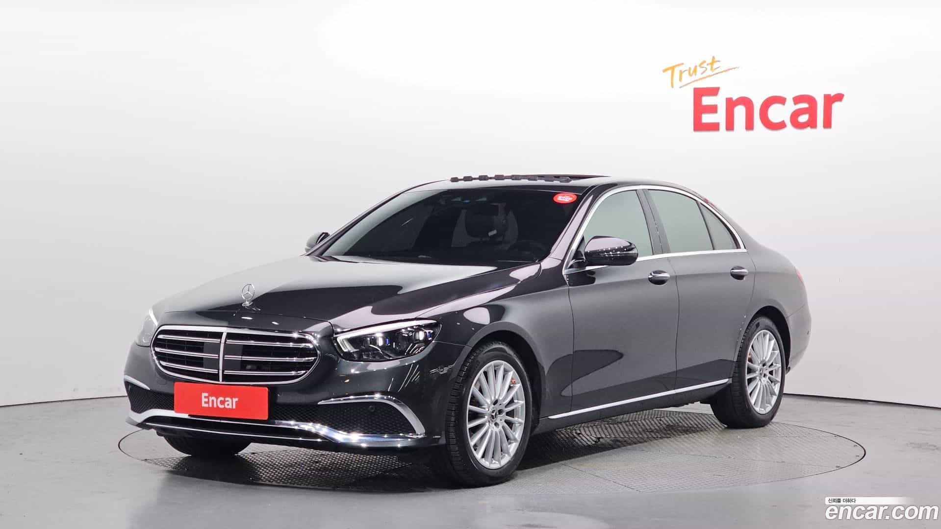 E-Class Mercedes-Benz 2021.2-OUTER-001