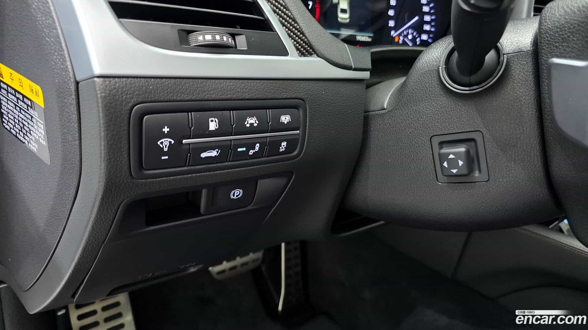 G80 Genesis 2018.1-OPTION-018