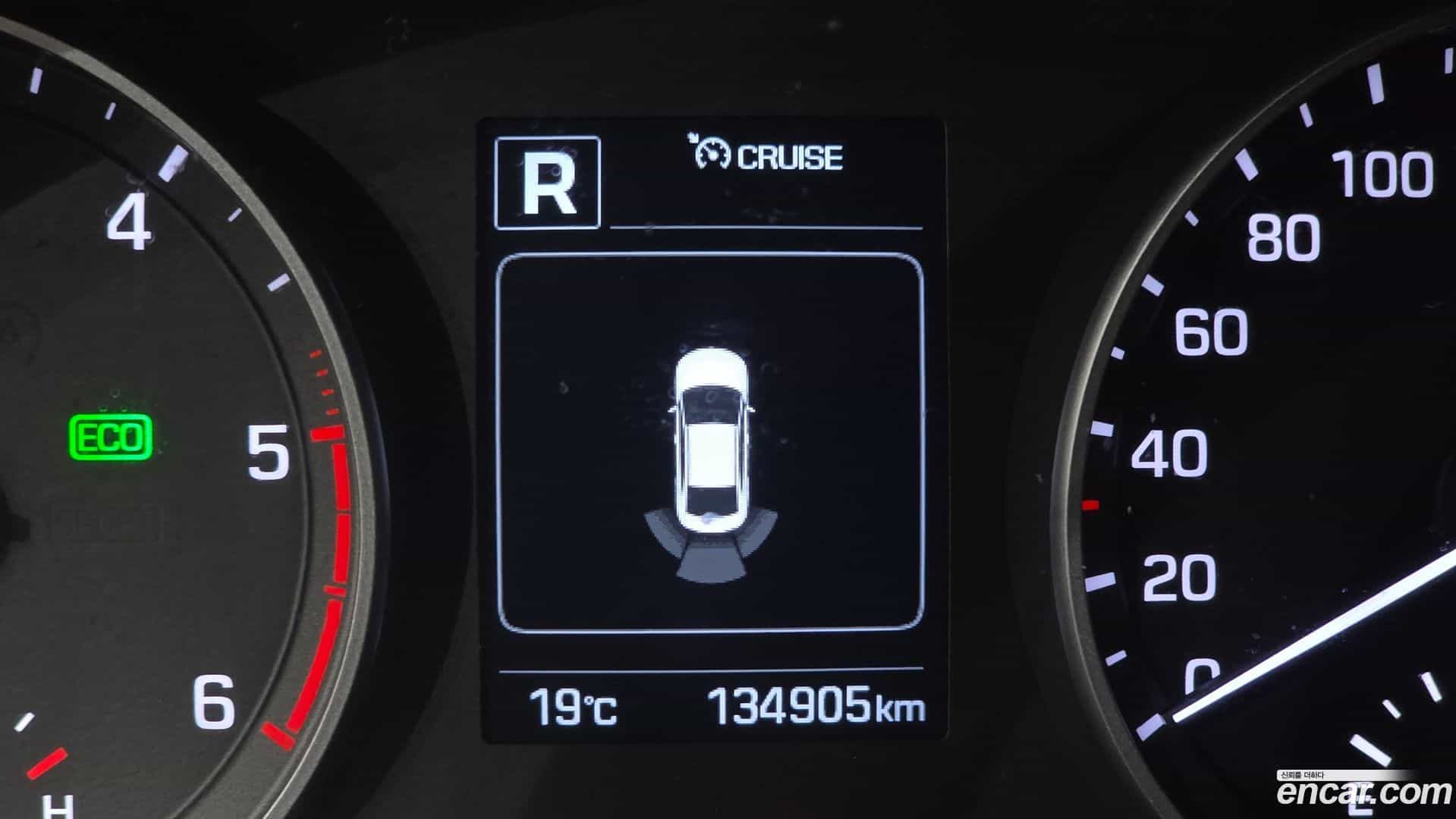 AVANTE Hyundai 2017.6-OPTION-019