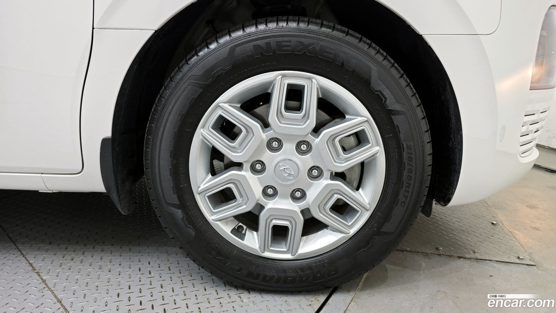 Main__Slider__Photo:Staria Hyundai 2023.1-20