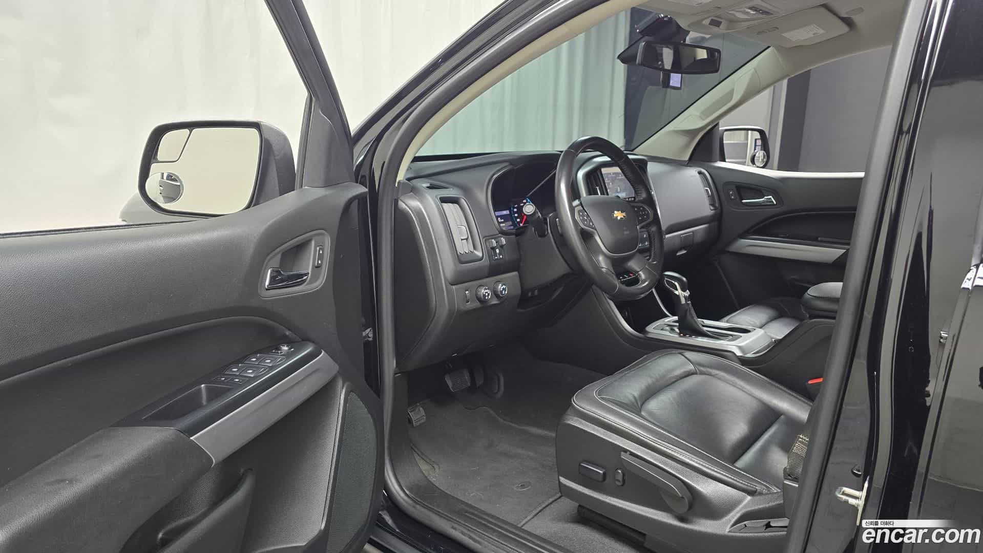 Colorado Chevrolet 2022.2-INNER-010