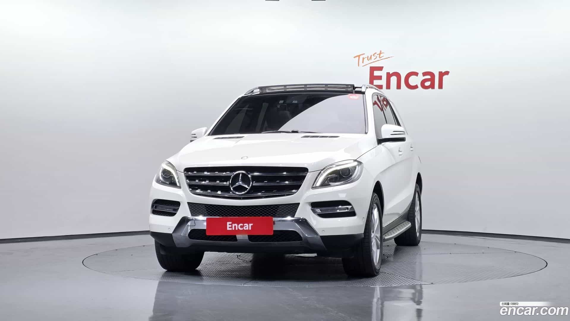 M-class Mercedes-Benz 2012.10-OUTER-003