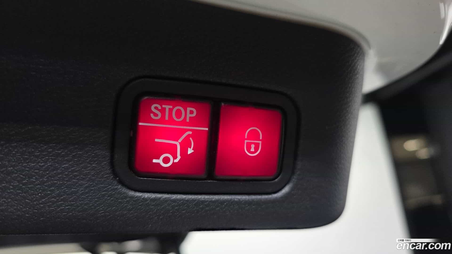 M-class Mercedes-Benz 2012.10-OPTION-024