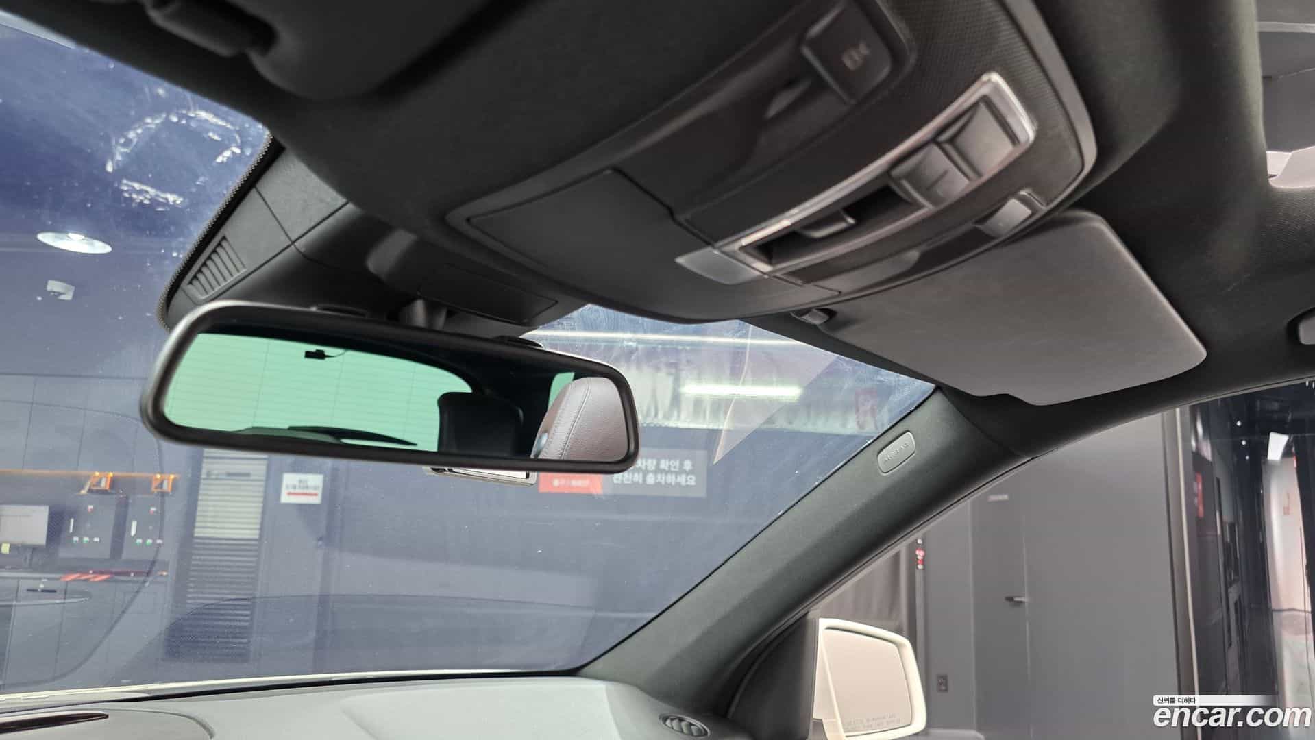 M-class Mercedes-Benz 2012.10-OPTION-044