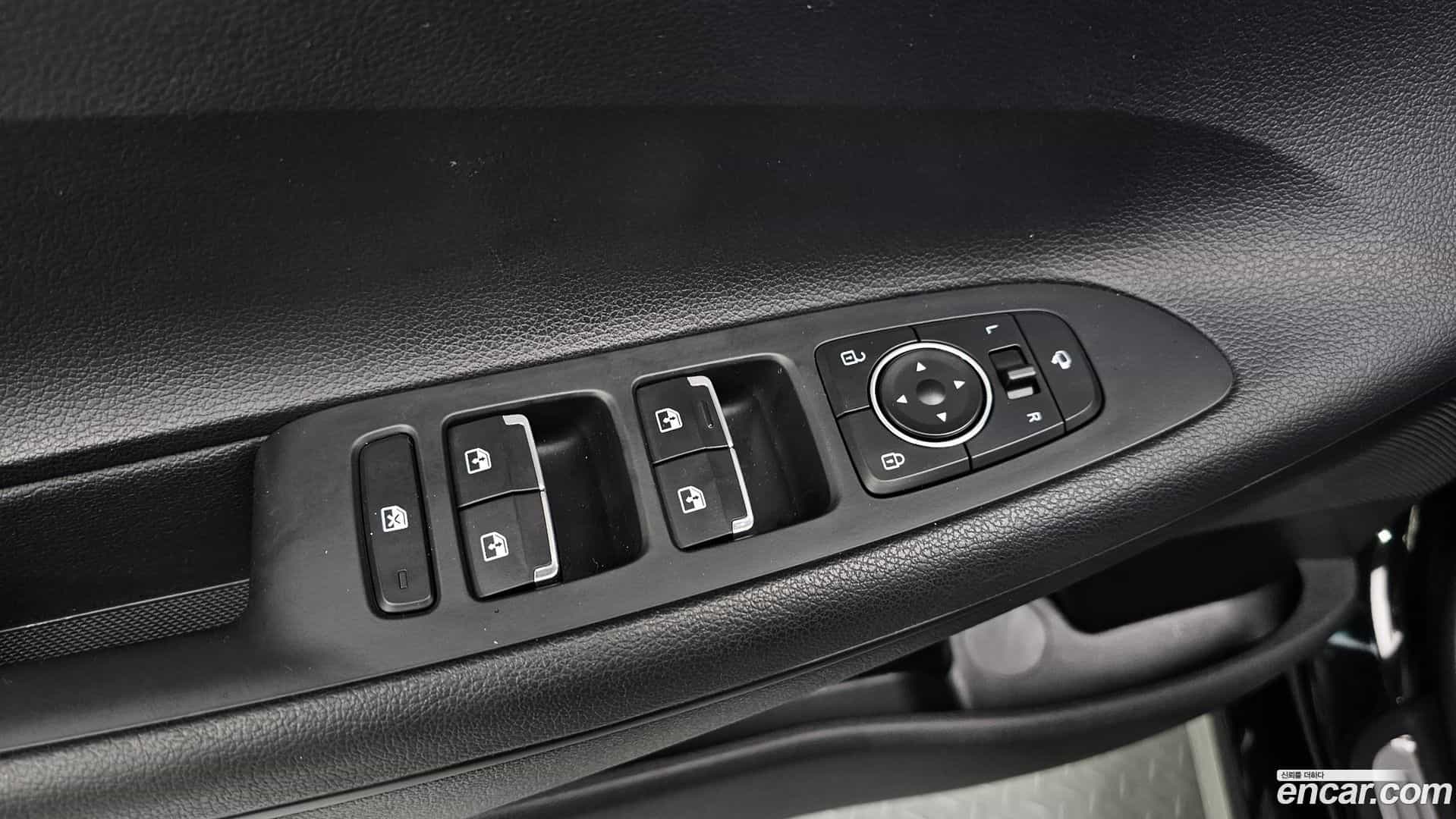 Grandeur Hyundai 2021.7-OPTION-022