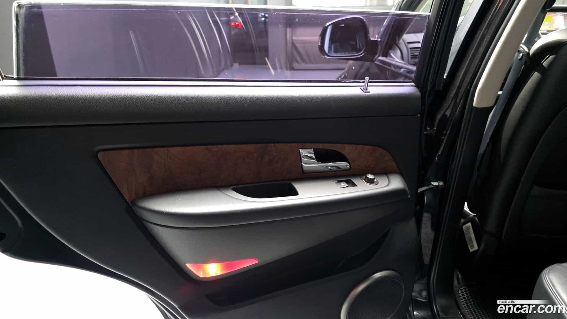 Rexton KG Mobility 2016.1-INNER-035