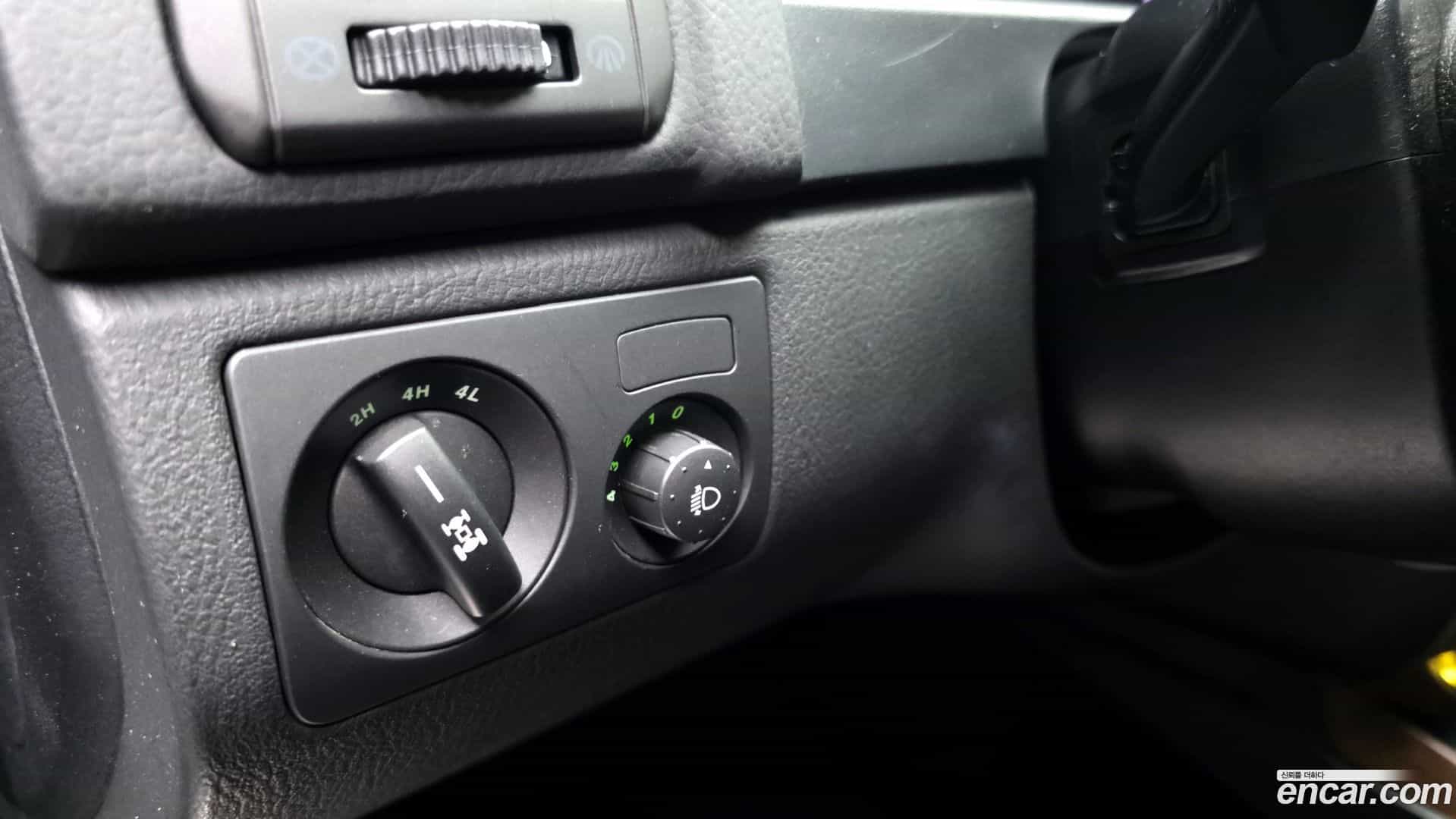 Rexton KG Mobility 2016.1-OPTION-043