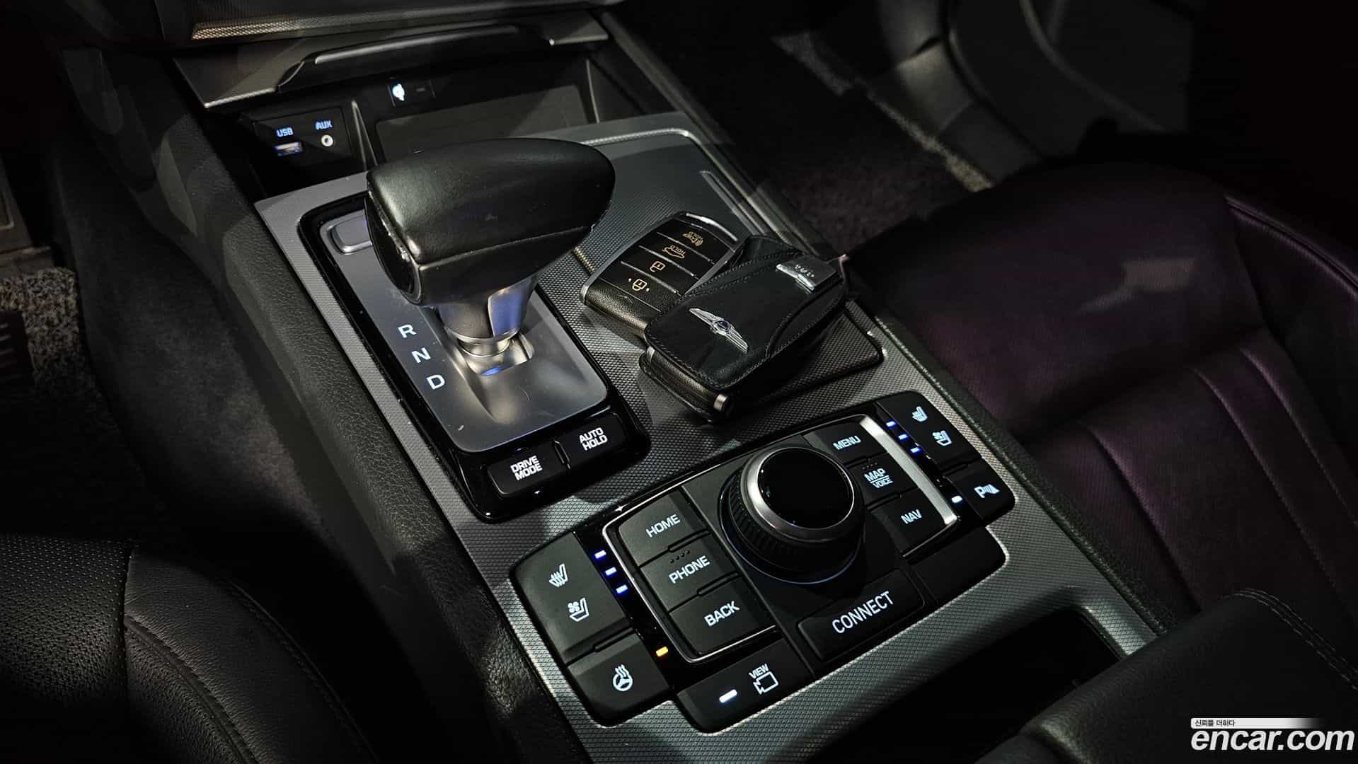 G80 Genesis 2018.0-INNER-009