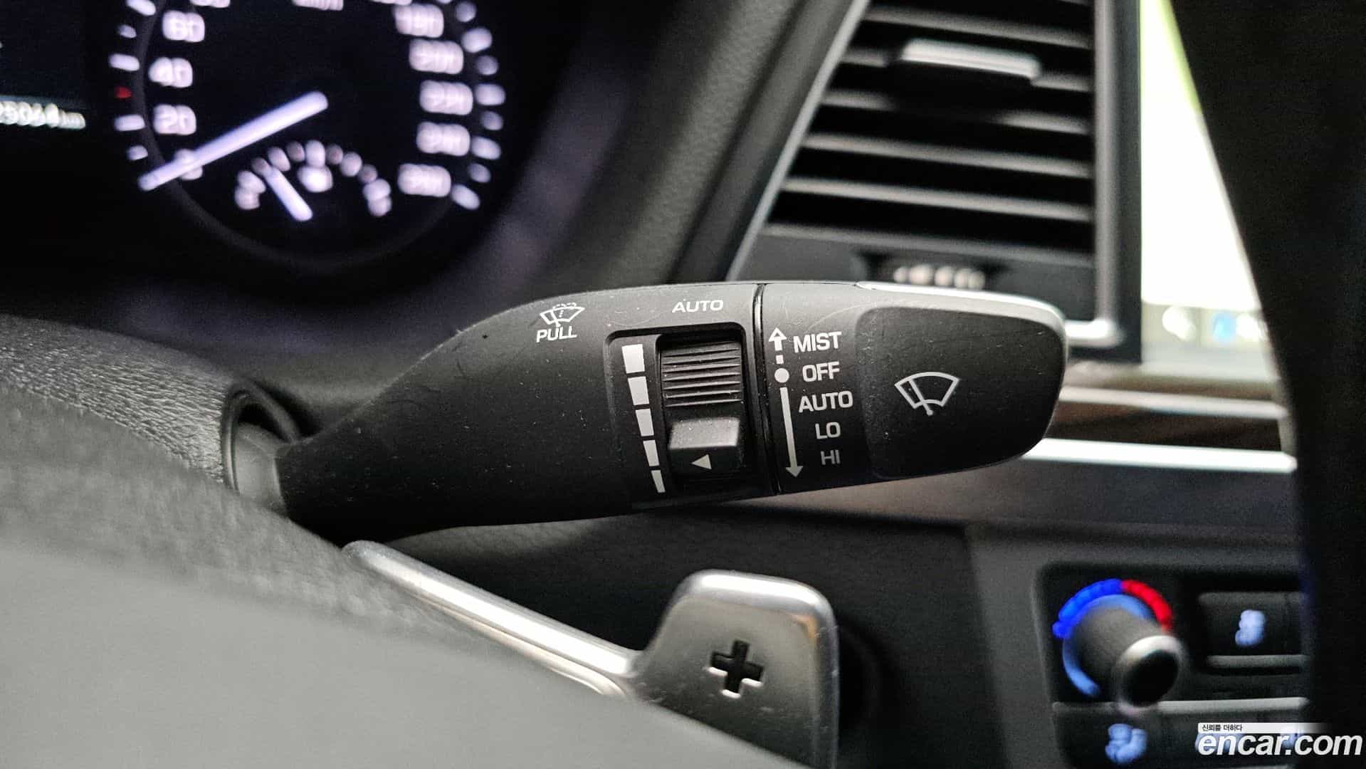 G80 Genesis 2018.0-OPTION-040