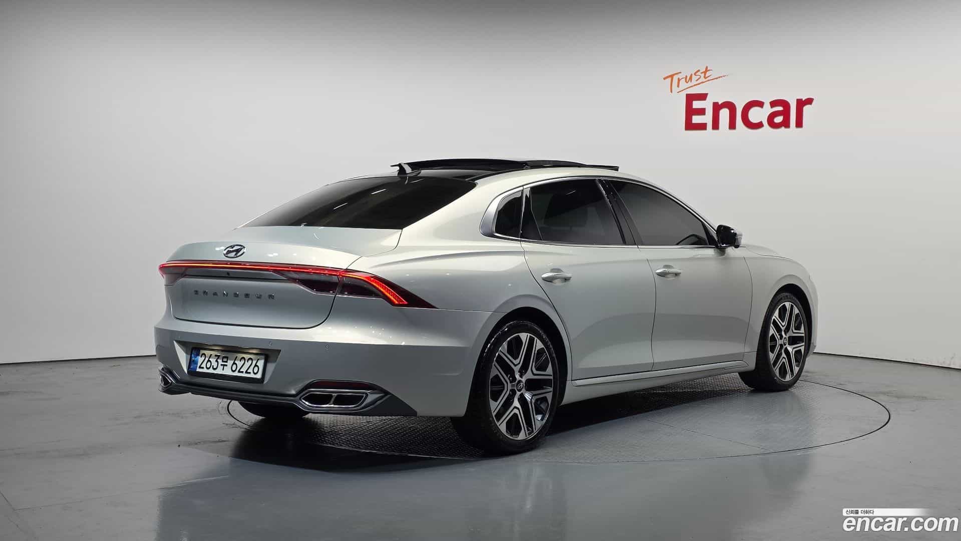 Grandeur Hyundai 2021.5-OUTER-002