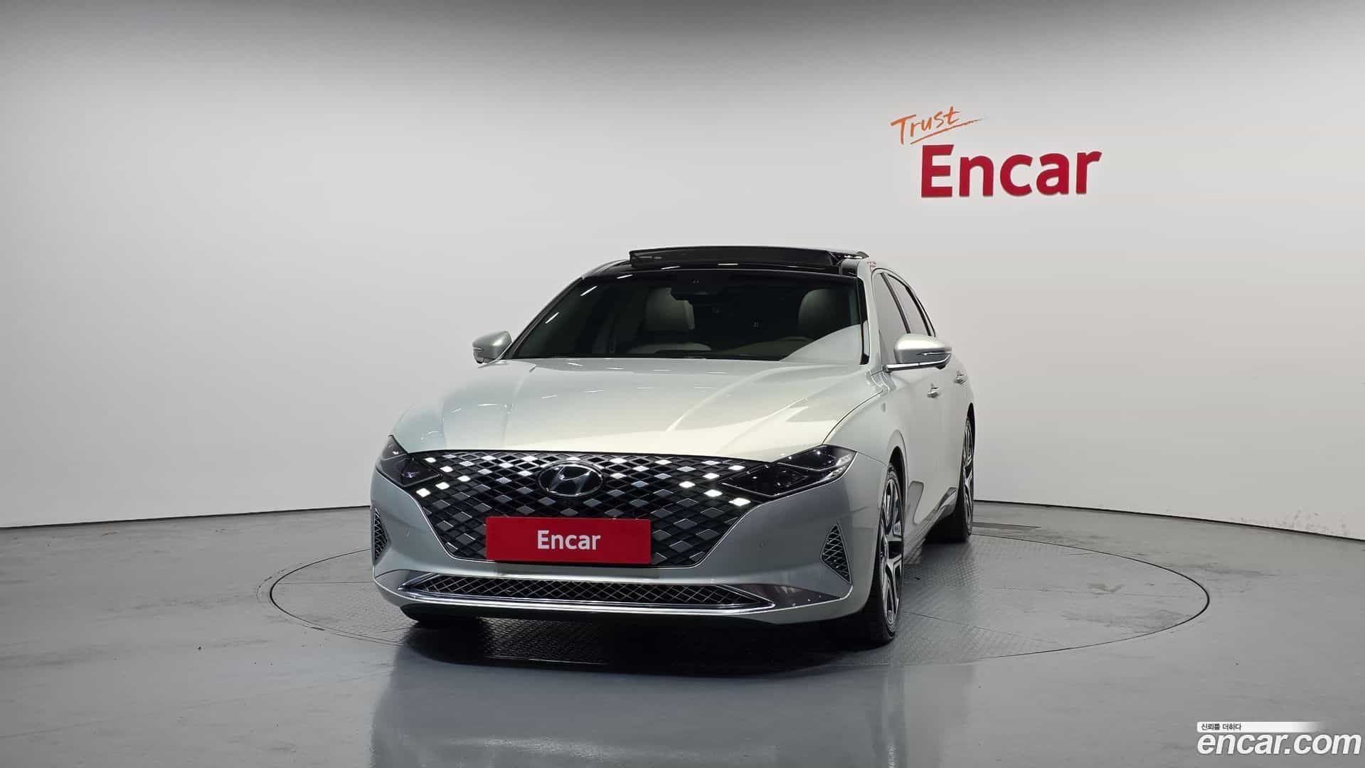 Grandeur Hyundai 2021.5-OUTER-003
