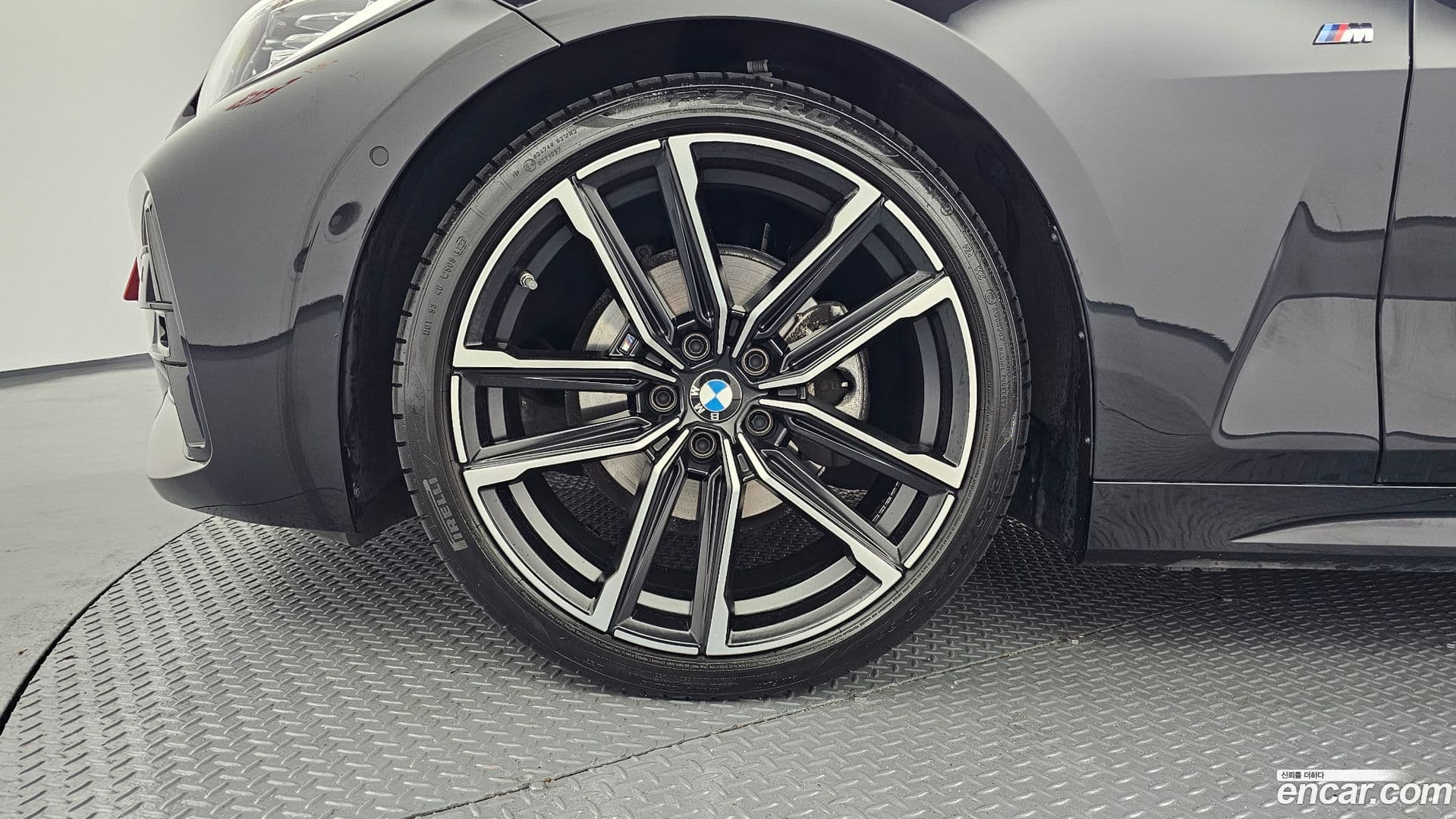 Main__Slider__Photo:4-Series BMW 2023.5-4